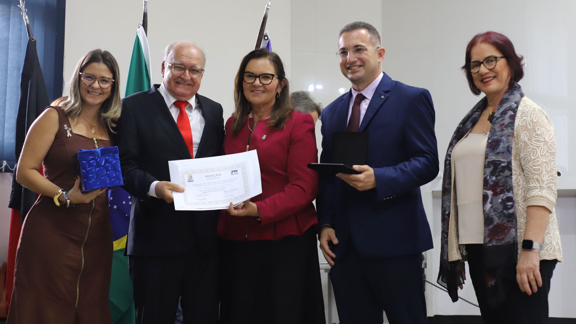 UFPB homenageia servidores do Campus IV em celebração dos 70 anos da universidade UFPB homenageia servidores do Campus IV em celebração dos 70 anos da universidade